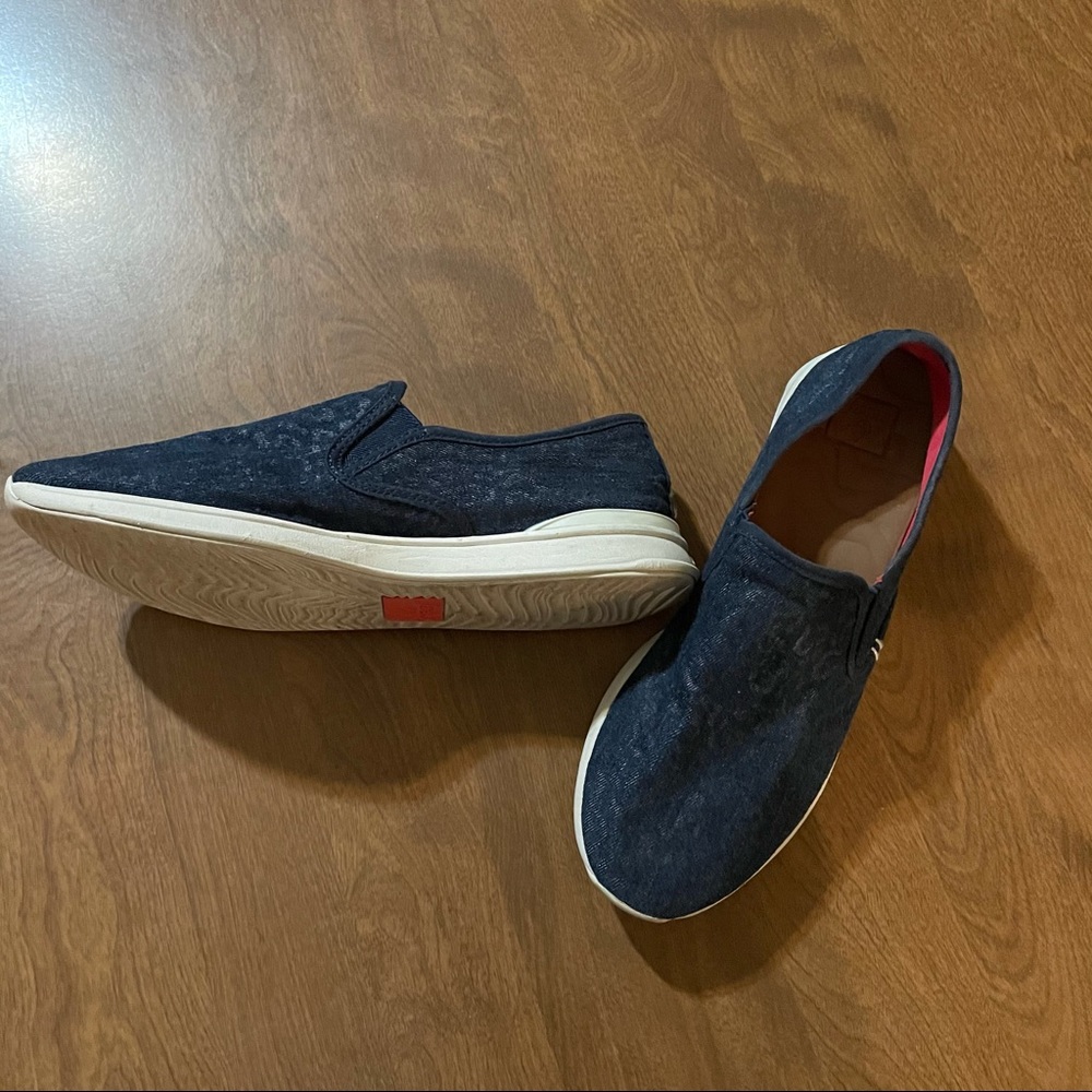 Reef slip on shoes